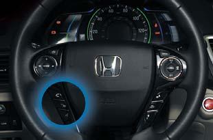 How It Works VOICE RECOGNITION The voice control system uses the steering wheel buttons and the ceiling microphone.