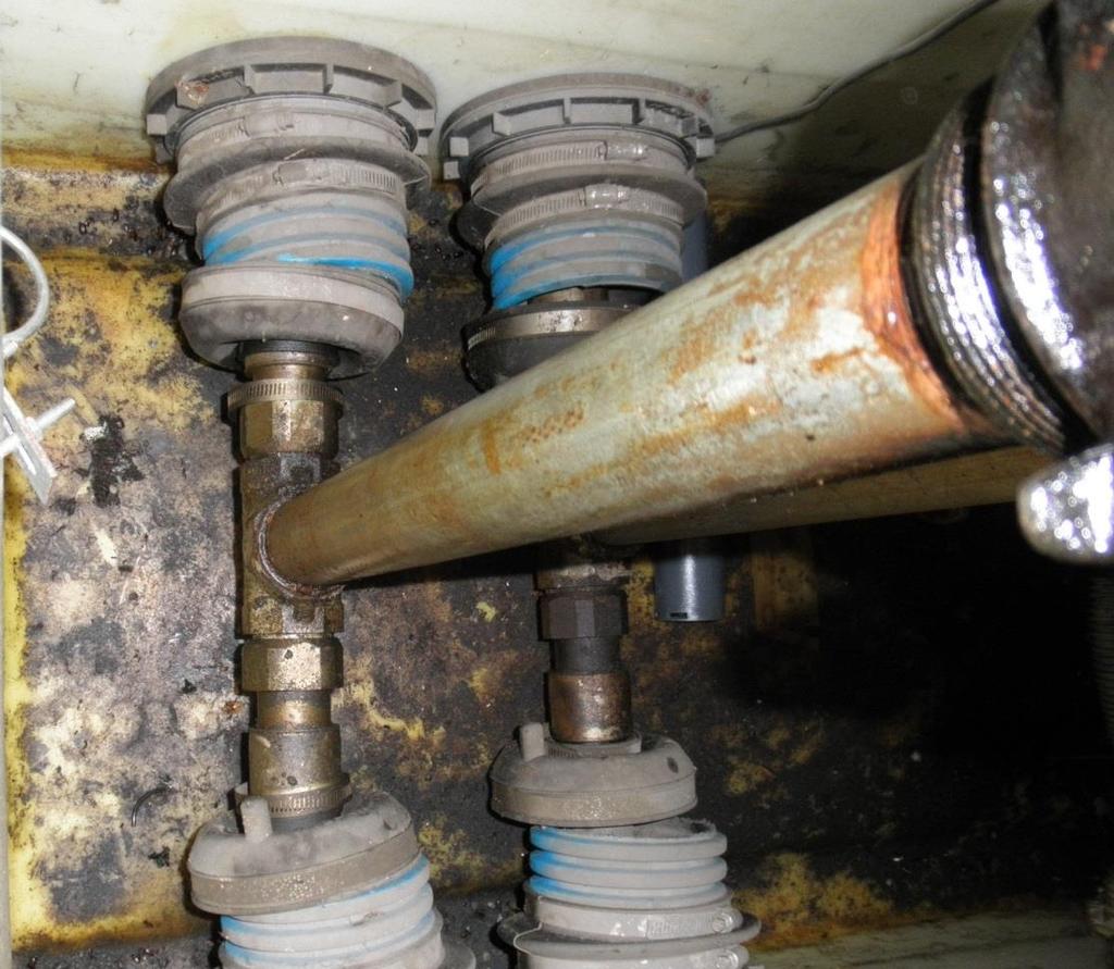 Comments: Containment Sumps Containment Sumps and Pans From FOI Instructions: Underground tank system sumps must be maintained clean, free from water intrusion, dry and in good repair.