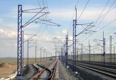Noteworthy in relation to Adif s high-speed network were the Electrification of the Overhead Contact Wire and Associated Systems on the Motilla del Palancar- Valencia and Motilla del