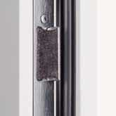 Up to 30 % better thermal insulation* thanks to thermal breaks 7-point security In the lock plates of the frame, 1 lock bolt engages and pulls the door tightly shut.
