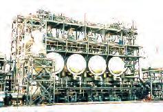 prevent build up of solids in the reactor, 4) maintain levels in the separators and atmospheric vacuum distillation units, and 5) let down pressure successively from 200bar to vacuum.