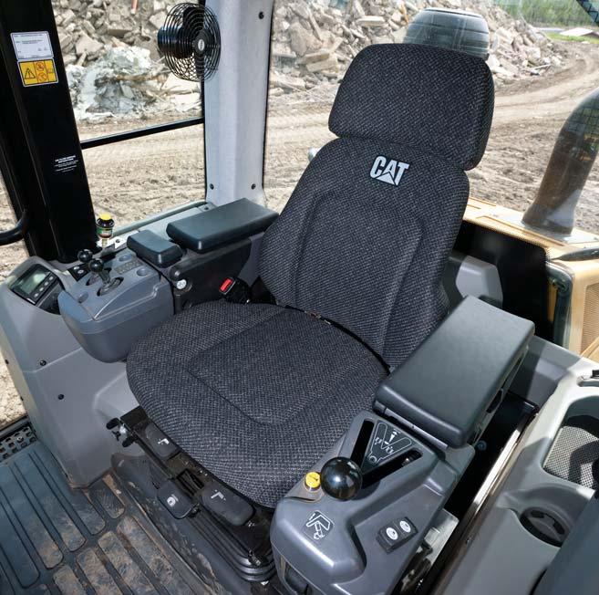 Operator Environment Promoting safe, engaged, and productive operators The 973D has a new cab that promotes comfort and focus on the job.