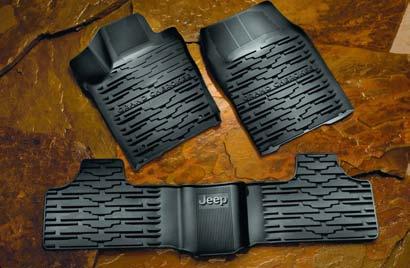 Sold in sets of 4 of one color Complete set of four, Premium 24 oz. carpet, medium grey stone, Jeep Logo 2011 2012 82212176 0 Complete set of four, Premium 24 oz.