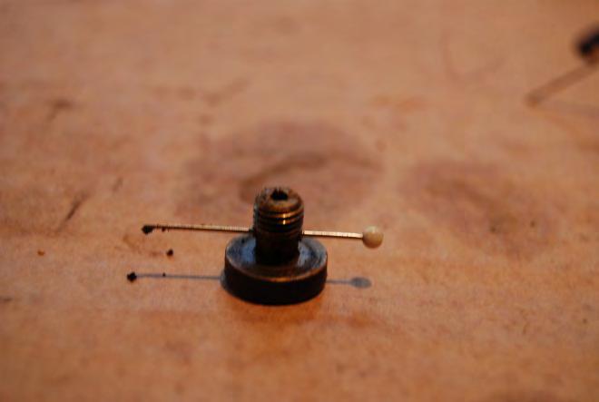 If the screws are stuck, use a drill with an adjustable torque, set the torque to minimum, ensure it will turn in a counterclockwise direction and let it just vibrate the screw for a few seconds.