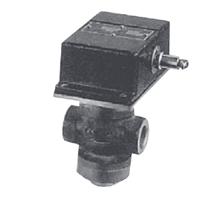 NF FLOW SWITCH This flow switch, working as a water (oil) failure/reduction relay, is used for detection and check of flow rates of cooling water, oils, etc.
