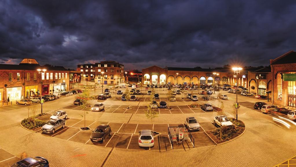 2.19 vista grande applications Car parks Amenity areas Town squares Retail parks V ista Grande complements the original Vista luminaire, combining a sleek contemporary design with exceptional