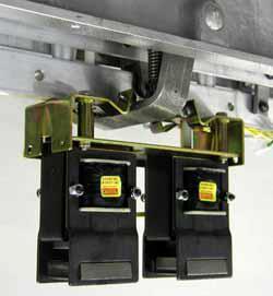 Varmaster operating mechanisms Solenoid operating mechanisms Motor operating mechanisms 100,000