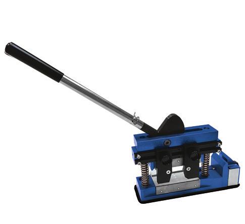 Cutting tool Specifically designed for cutting Flexibar up to 5x32 cm B.