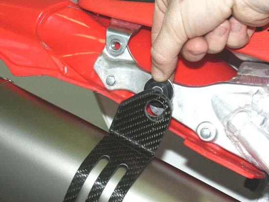 WARNING: open the clamp slightly wider than the diameter of the outer