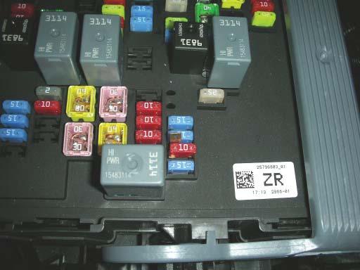 Remove the 10amp mini-fuse in the fuse box that labeled HVAC-IGN.