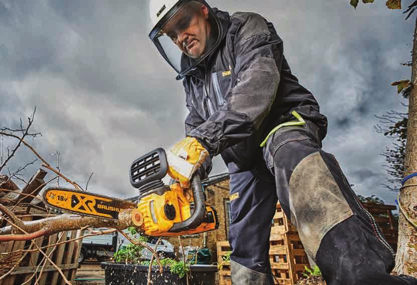 18V OUTDOOR 18V XR COMPACT CHAINSAW Compact, lightweight and versatile with a brushless motor, the DCM565 is as effective in landscaping applications as it is on the construction site.