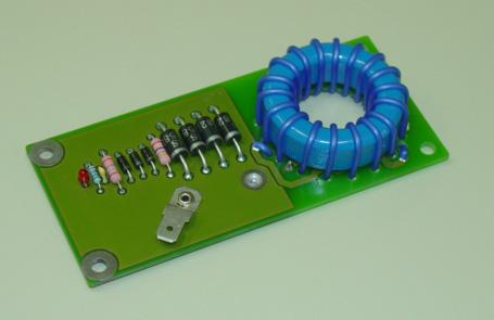 The originally used 26 mm thick discrete devices have annular gate connections and 12 entrances to the wafer, resulting in a much higher di/dt capability.