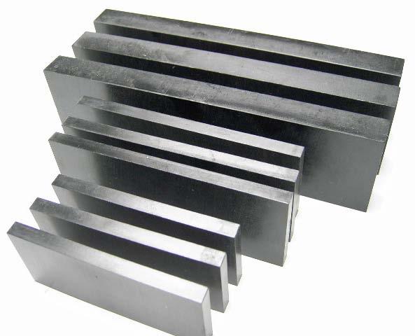 Standard Blades / Vanes F1521 Blades 521 Blades 1021 Blades Standard 521/1021/F1521 pump blades are of solid design and may be reversed or flipped if any chipping or