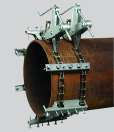 PIPE CLAMPS DOUBLE CHAIN CLAMPS Double chain clamp Easy tool for clamping pipe to pipe, pipe to bend, pipe to tee and pipe to flange Align and adjust pipes with wall thicknesses up to 1 2" Clamping