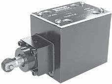 echnical Information Series D3C, D3D General Description Series D3C and D3D directional control valves are high performance, 4-chamber, direct operated, cam controlled, 3 or 4-way valves.