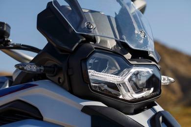 4. Electrical system and electronics. page 18 See and be seen that much better - full LED headlight including LED daytime riding light available as optional equipment ex works.