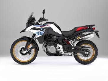 page 23 The new BMW F 850 GS: Distinct offroad competence and optimum touring suitability.