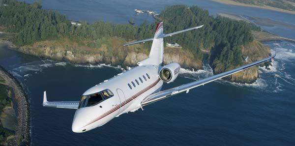 Page 2 Civil Aircraft Forecast Hawker 900XP Source: Hawker Beechcraft Prime Contractors Hawker Beechcraft Corp http://www.hawkerbeechcraft.