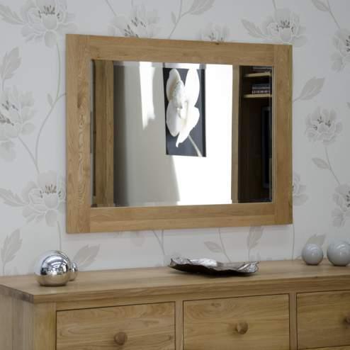 May be mounted 1020 x 720 Mirror H: 900 W: 600