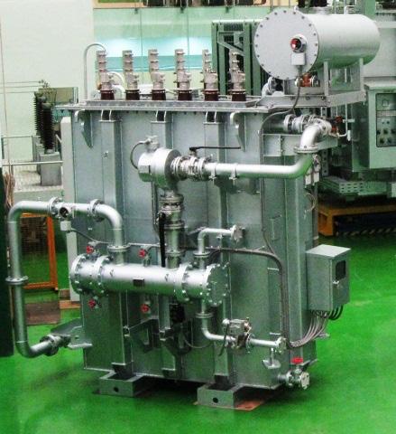 Special Transformers For arc furnace applications and rectifier applications in the field of industry, low voltage and large current transformers are applied.