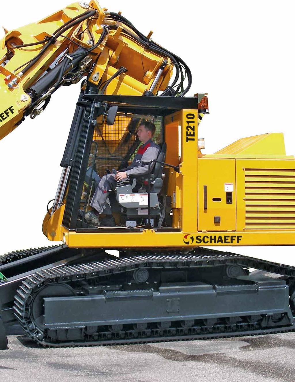 A PRODUCT THAT OFFERS MANY BENEFITS Functional range 4 Benefits 6 Boom and Driver s platform 8