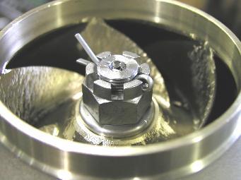 components. Impeller Nuts: When installing impeller nuts, DO NOT use an impact wrench.