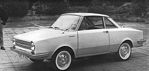 Figure 1.1.3 GLAS-Coupe S1004 It was introduced in 1961 in Frankfurt s International Auto Show, Germany.