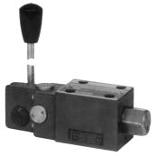 20 Directional control valve D03 (NG6) Directional Control Valve Manual Operated Specifications ctuating force 7.8 lbs. (35 N) ngular movement +_23 Inches (Millimeters) 5.80 (147.3) 1.22 (31) 1.