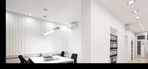 The reflector design balances the luminaire s brightness and provides a