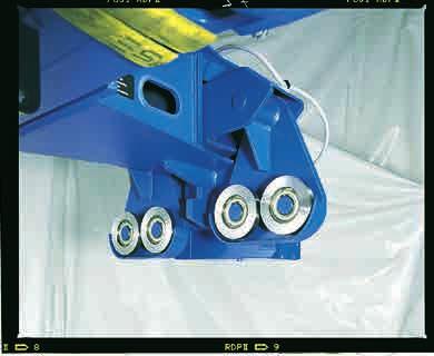 : Bereich: Blatt: 01 Sprache: ES D Type S side-mounted hoist With its optimized hook height, this hoist, which can be used on crane bridges with a span of up to 35 m or more, has advantages over