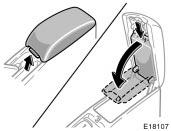 Cup holders Type C Type A (front) Type C (rear) To use the box, do the following.