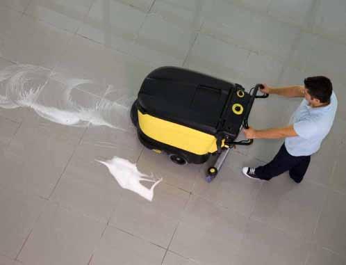 Impregnated with high quality cleaning components for the fast and gentle removal of oil, grease, soot, silicone and other dirt from metal, paintwork, plastic and glass