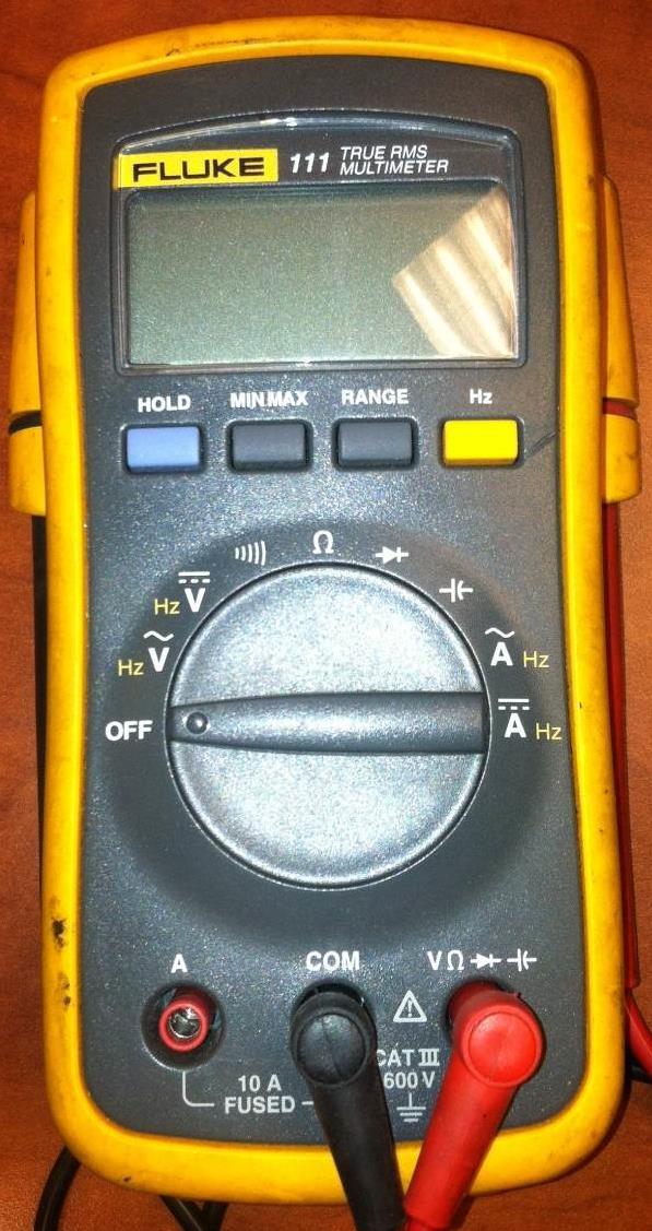 Chapter 7 How to Use a Multimeter 7.4 Checking Amperage The Multimeter can be used to check amperages under 10 amps in AC or DC current.