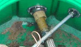 5. PIPING SECONDARY CONTAINMENT INTEGRITY TESTING Piping interstice is