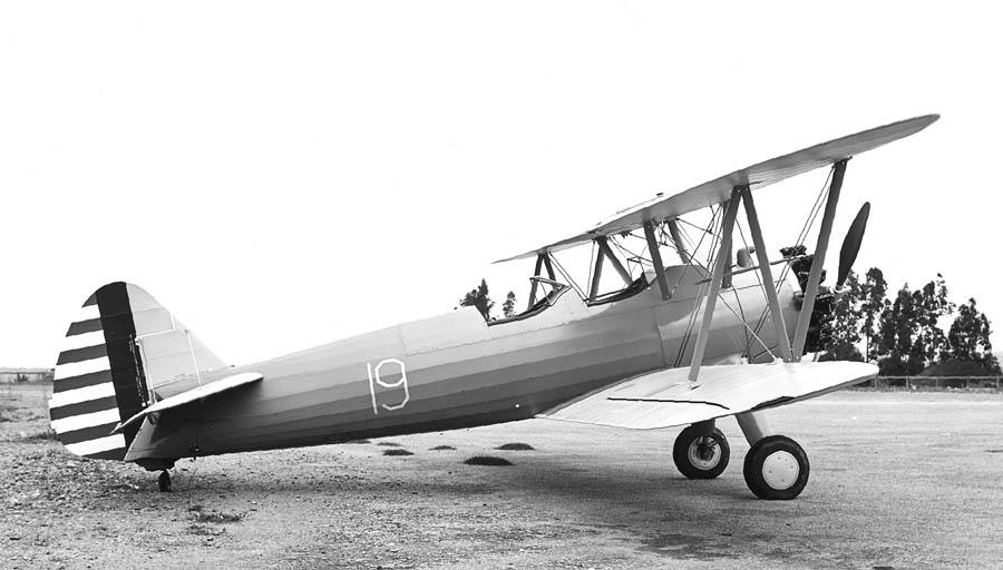 T-17 Stearman A75 Kaydet span: 32'2", 9.80 m length: 25', 7.62 m engines: 1 Continental R-670-5 max. speed: 124 mph, 200 km/h (Source: William T.