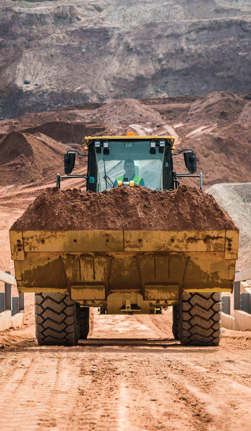 Reliable, Productive and Fuel Eficient Linkage The proven Cat Z-bar linkage geometry with Performance Series Buckets offers excellent penetration into the pile and high breakout forces.