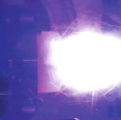 Figure 11. Plasma plume with hydrogen at 4.0mg/s in mass flow rate. Figure 12. Red hot portion on carbon anode with hydrogen.