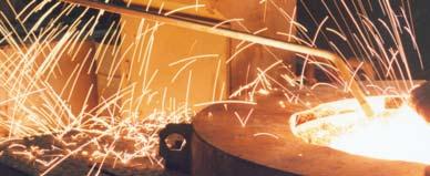 The material range of around 300 produced steel grades in more than 1,700 analysis modifications reflects this variety.
