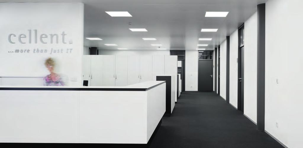 THE PRODUCT The Q PANELS are a range of edge lit LED panels manufactured in Europe.
