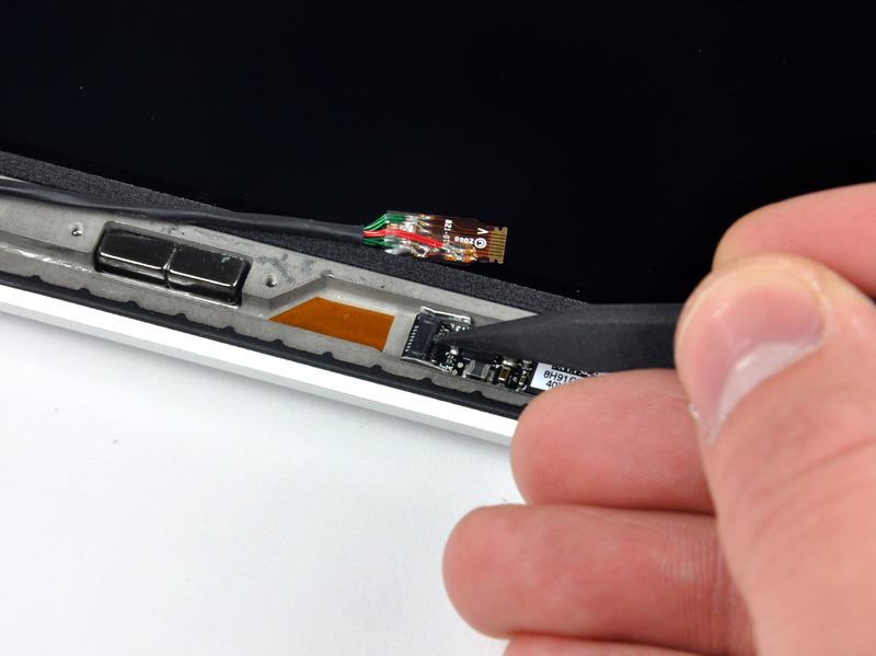If your objective is to remove the camera board, skip this step as reconnecting the AirPort & isight data cable is not necessary.