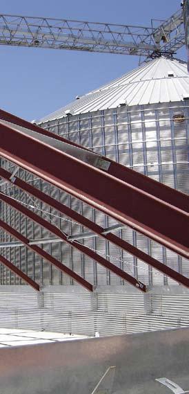 Solid Wide Flange Roof Support Grain Systems commercial tanks feature an exceptionally strong structural roof support system.