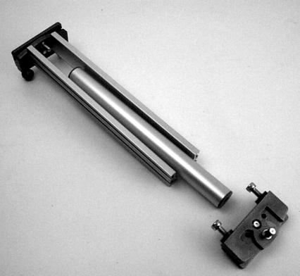 Installation Mounting Brackets with Return Rollers 2 to12 (44 mm to 305 mm) Wide Flat Belt