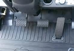 Pedals Forklifts have accelerator and brake pedals that operate similarly to these pedals in other vehicles.