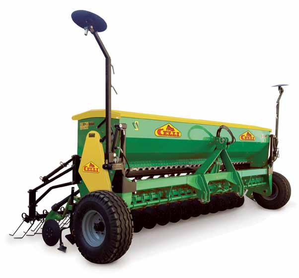SEEDER WITH VARIATOR VENERE TECHNICAL SPECIFICATIONS Distribution in Nylon double roller 3 point hitch External wheels: 600-16 (mod.250-300) 1008-75 (mod.
