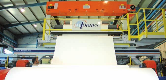 MTORRES zero-speed splicers allow for continuous production at line speeds, yet join the web of the expiring roll to a new one when both webs are stopped.