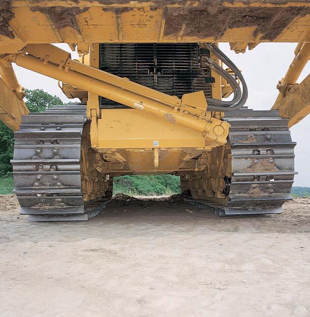 Structures Rugged design for maximum service The foundation of every Cat dozer is a rugged frame built to absorb high impact shock loads and twisting forces.