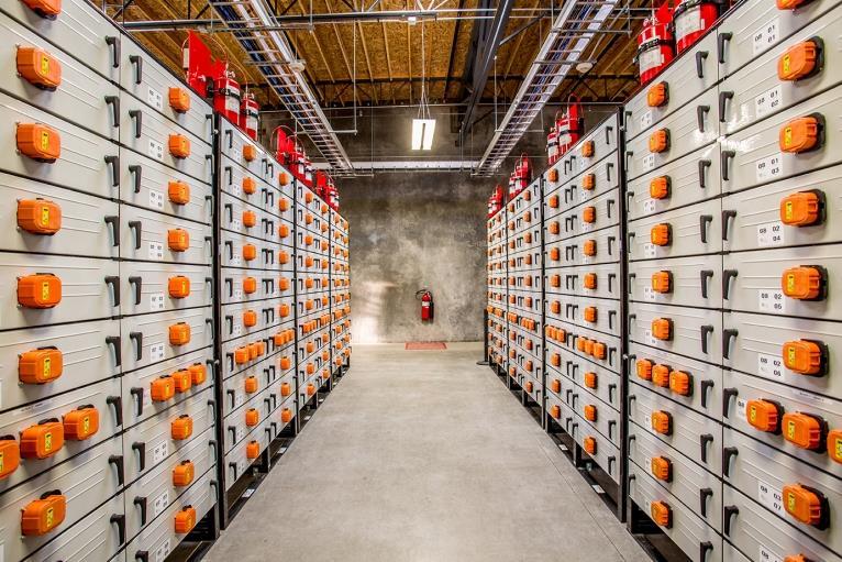 32 Storage 5 MW Energy Storage System at the Salem