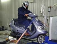 . 8. 6. 4. 2.. NITRO PAH PAH concentration is much higher than nitro-pah in all the moped PM emissions analyzed.
