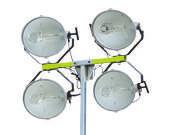 LSW6K Provided with manual or hydraulic lifting, these compact towable lighting