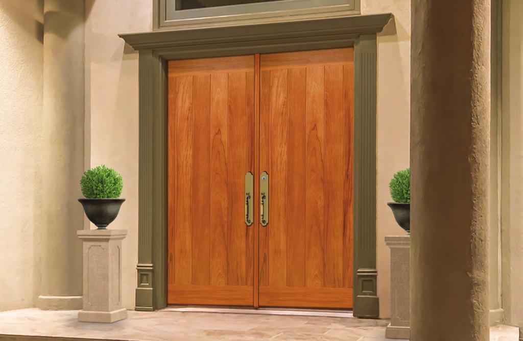 AVANTGUARD LUXURY FIBERGLASS FINISH The beauty of natural wood blends seamlessly with the proven durability of fiberglass to